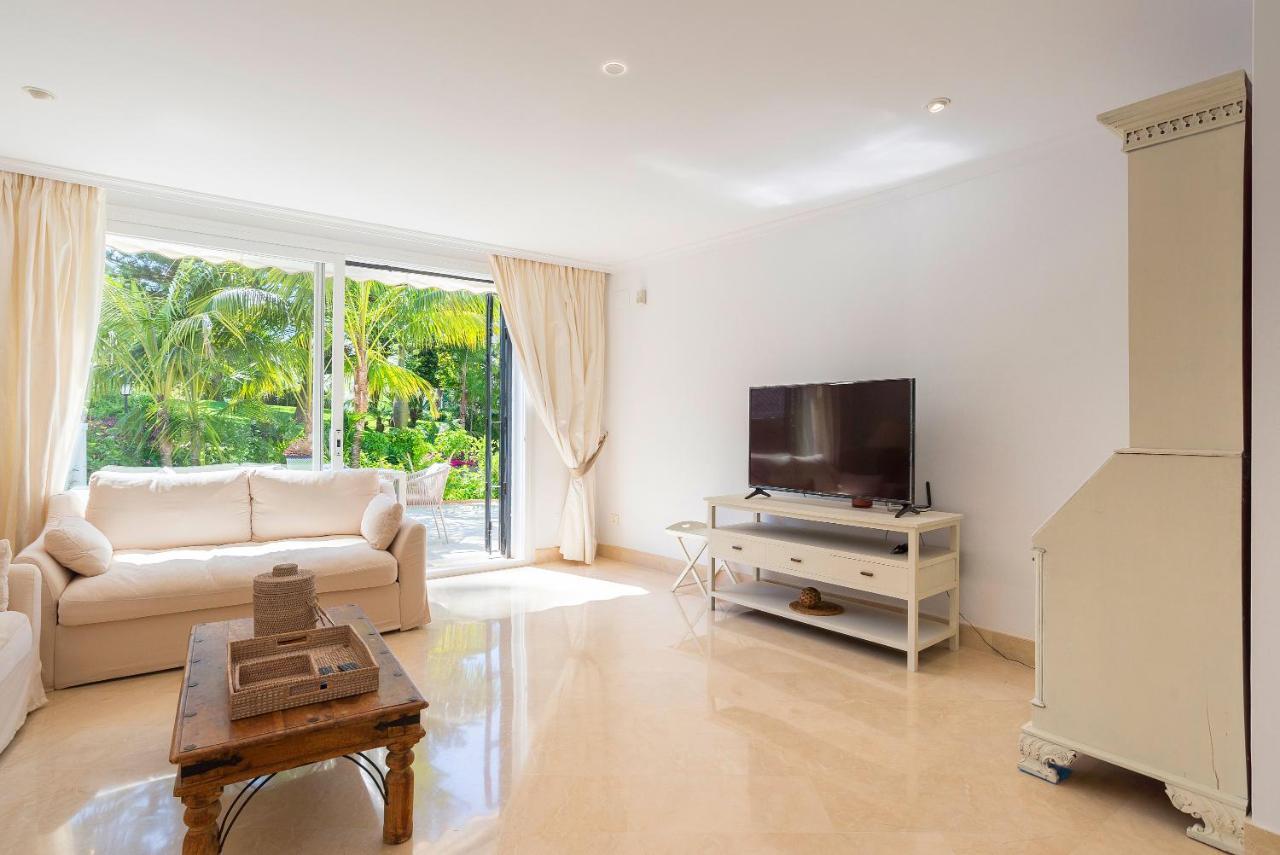 Elviria Playa White Pearl Beach Marbella Eksteriør billede